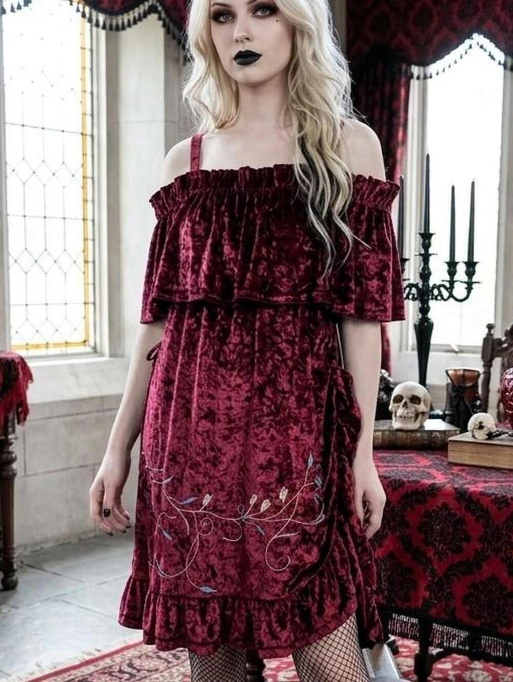 Umbgee Burgundy velvet dress with floral embroidery and ruffles